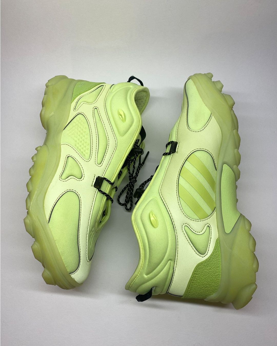 Thumbnail 07f80d2c-1ccd-4935-8f51-d4498586331f