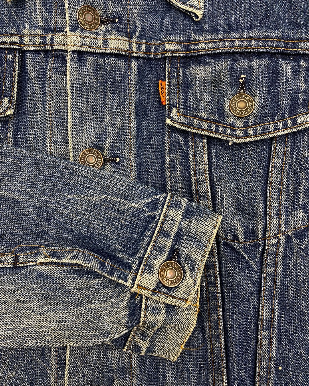 Thumbnail 58d50d6e-f530-4b28-aba8-e52adb7cb90f