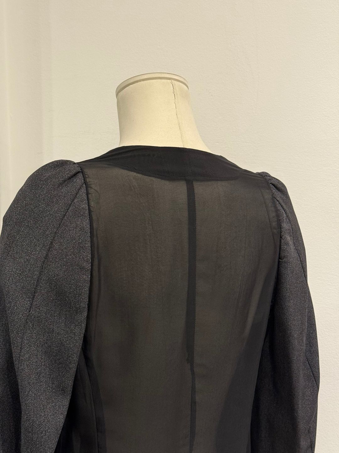 Thumbnail 10a57f8c-ada5-49de-b922-f66b34c8d5fb