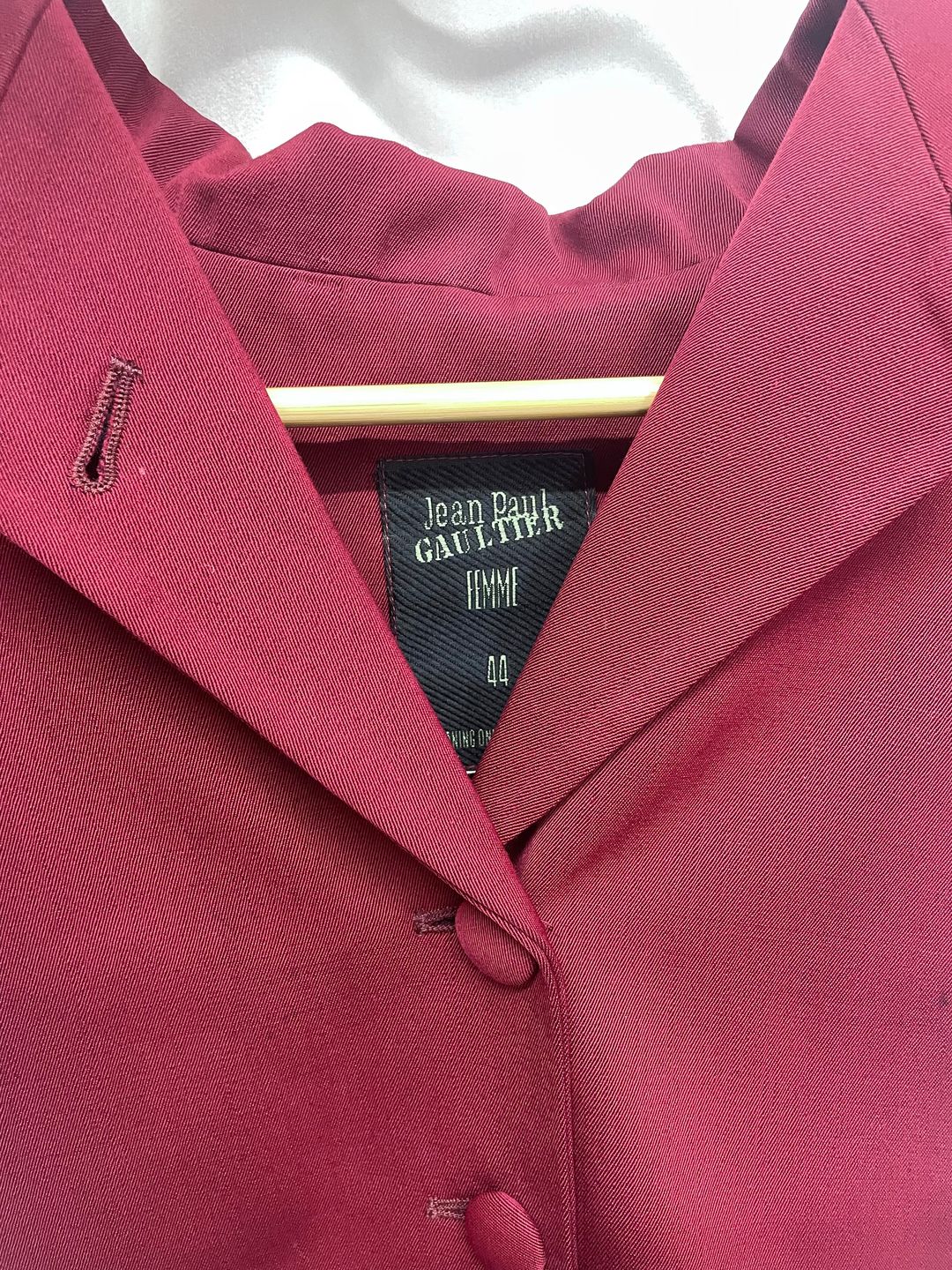 Thumbnail 44d2e382-b5d7-4b3e-8a24-ae7065b4dbea