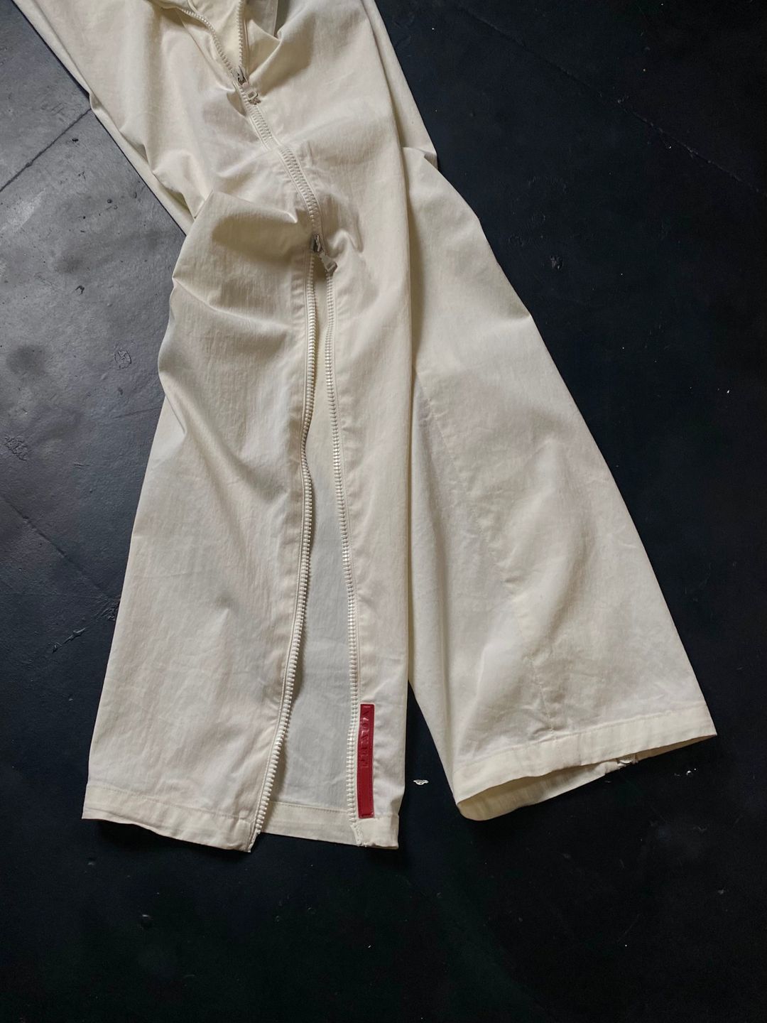 Thumbnail 61c3e30b-70ce-430f-ab9e-6fdf14ee0445