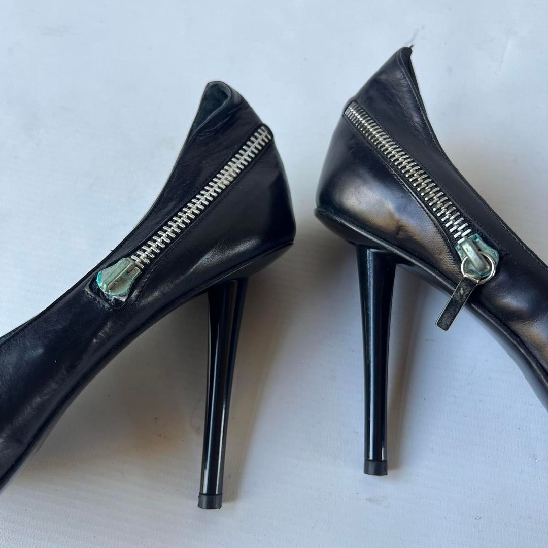 Thumbnail 594d99dd-6df6-47e1-8e78-995d667e4b44