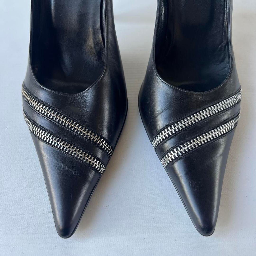 Thumbnail f330c253-c162-4839-8947-aca2e77f3a71