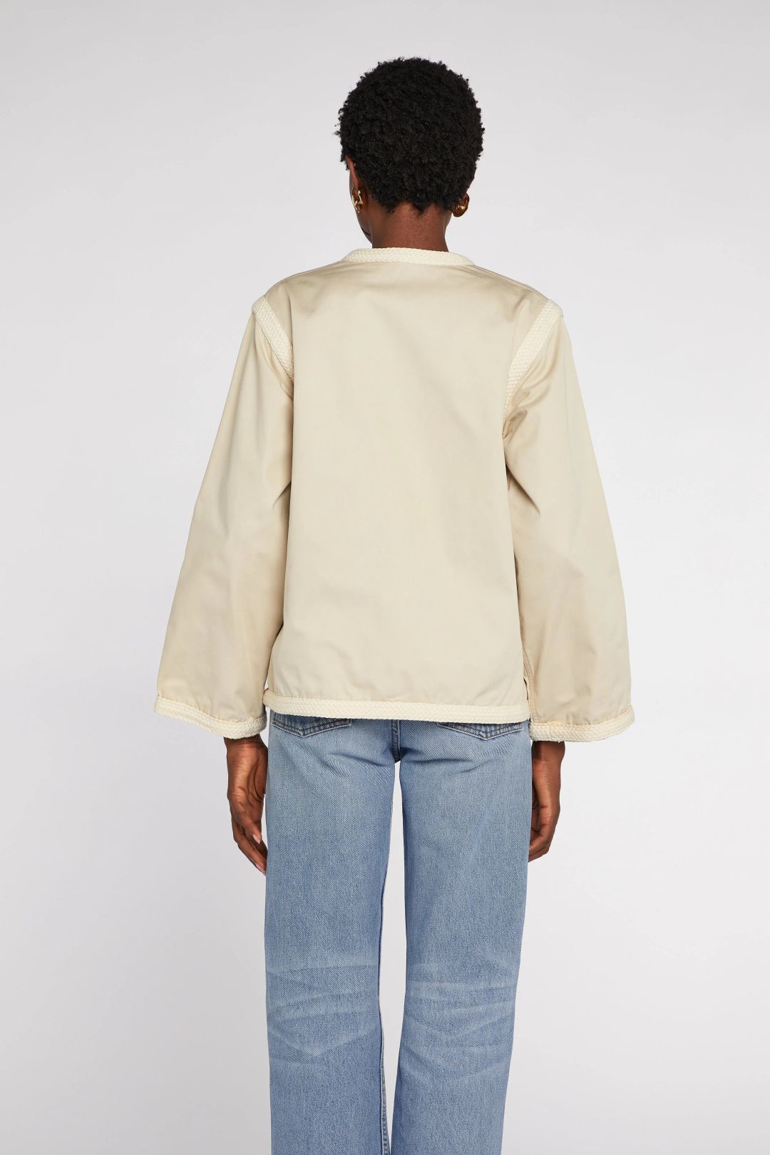 Thumbnail 0a882824-700b-46ff-ba07-8c861e27bb55