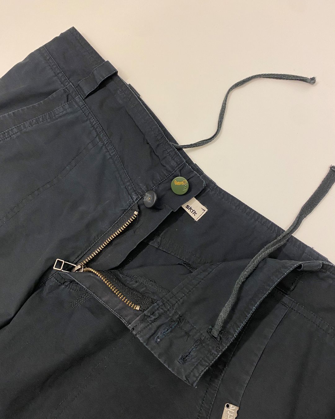 Thumbnail 9cee8d4a-536d-41d5-96c9-021a83361600