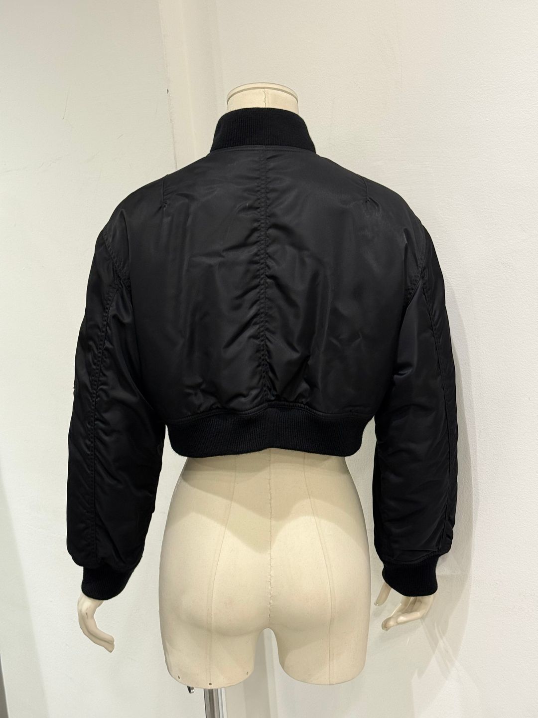 Thumbnail 6d1dec1f-8425-44c5-b1e4-9c0d5c0641cb