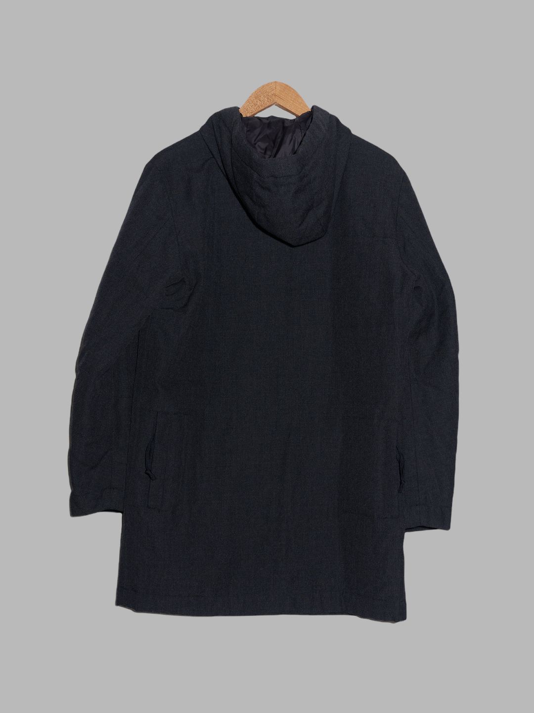 Thumbnail 916b78d5-f77d-4b3b-889b-fbe63ab26af5