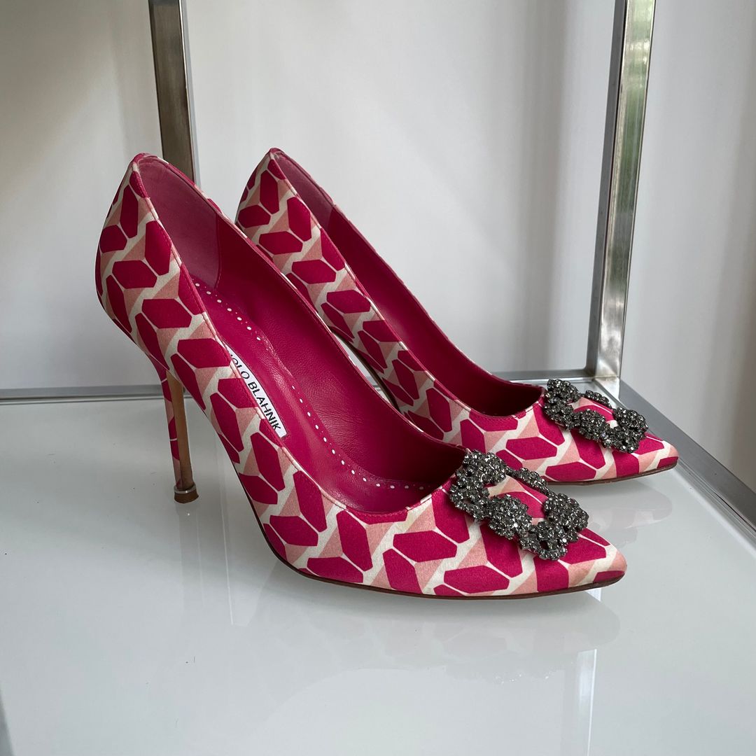 Manolo Blahnik Hangisi Cosmopolitan Pink 39.5 by MANOLO BLAHNIK in size EU 39 from SHOES category