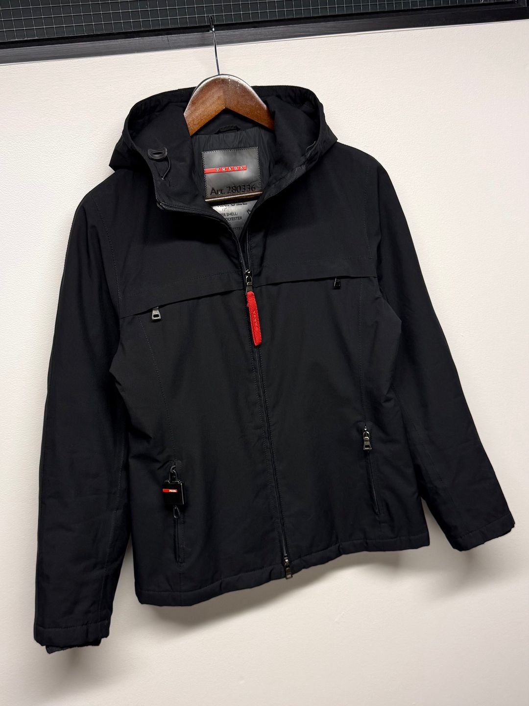 Thumbnail 453f5cf5-8cbc-462a-9373-cc8bbc603174