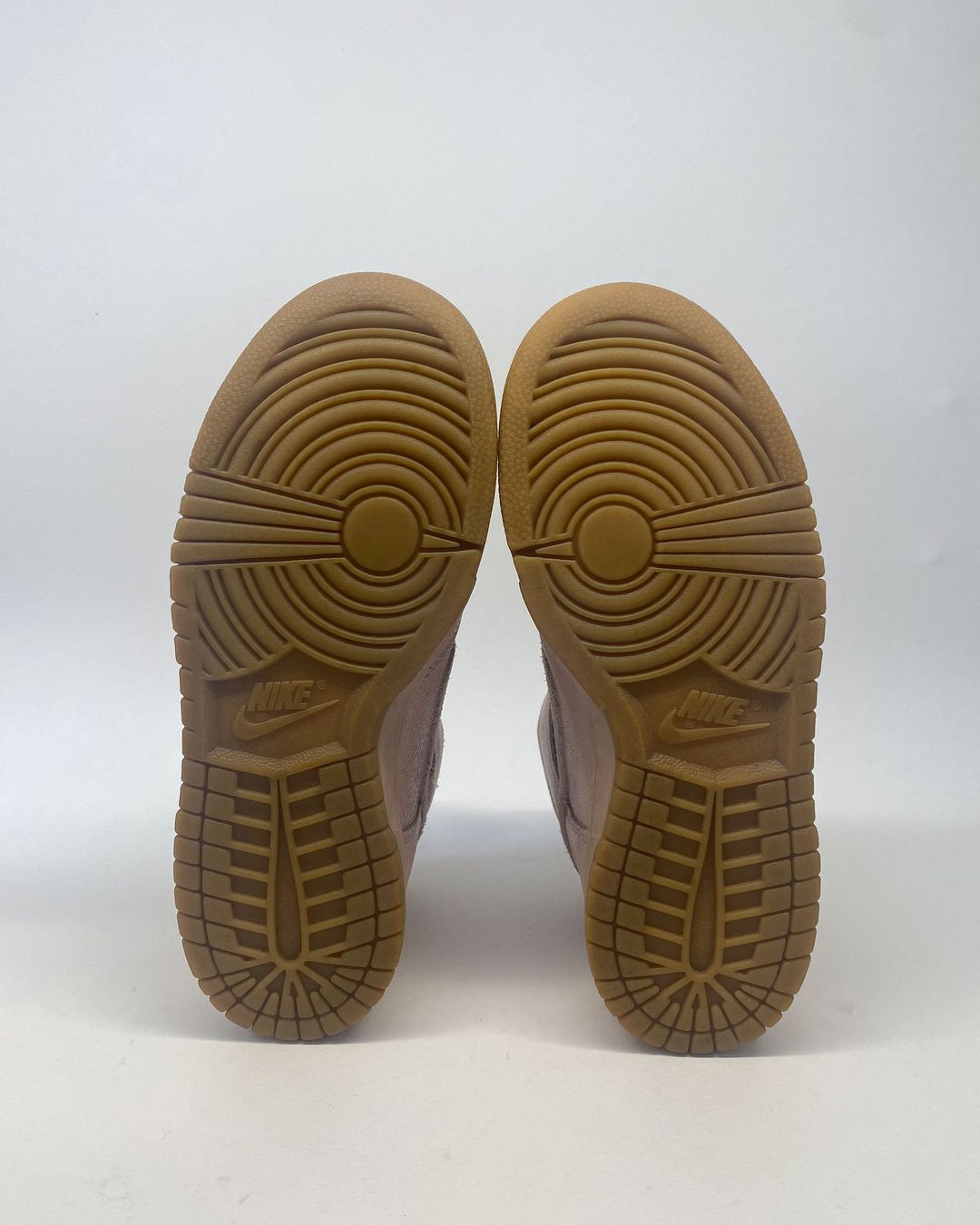 Thumbnail 22c1d348-b59e-4718-b506-8eb8c91bf5dc