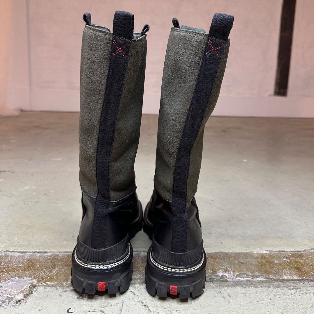 Thumbnail 1517083e-bf2b-4006-8337-f8a3ecbbf4a5