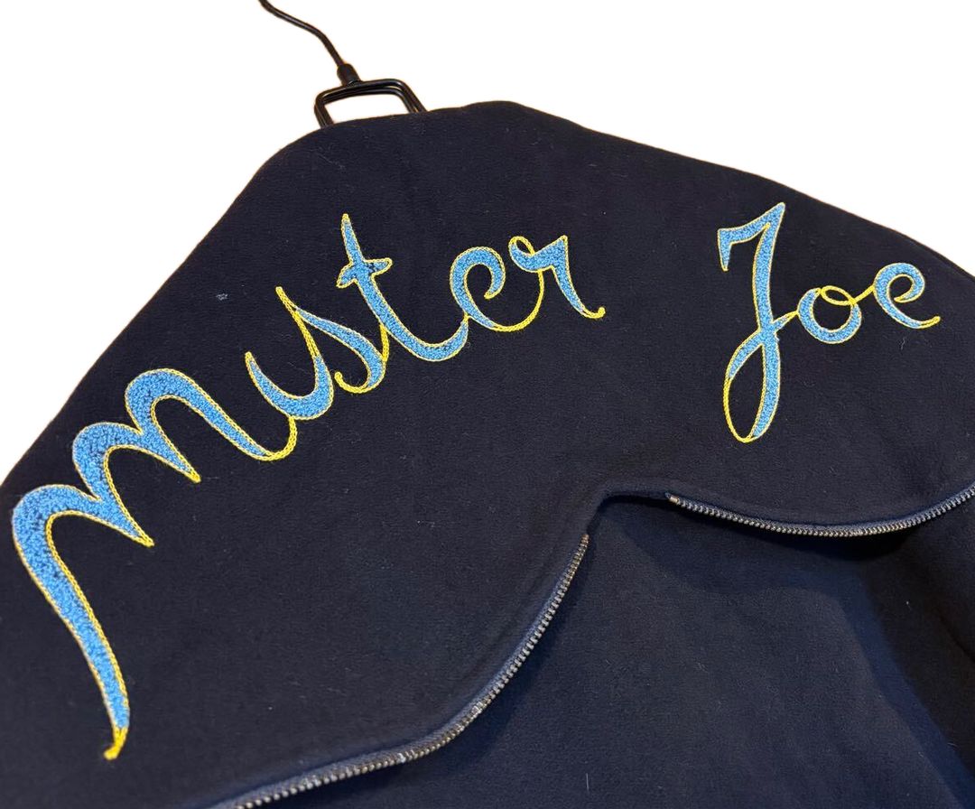 Thumbnail b6043832-ddc8-412e-8d78-1d2e07daf3de