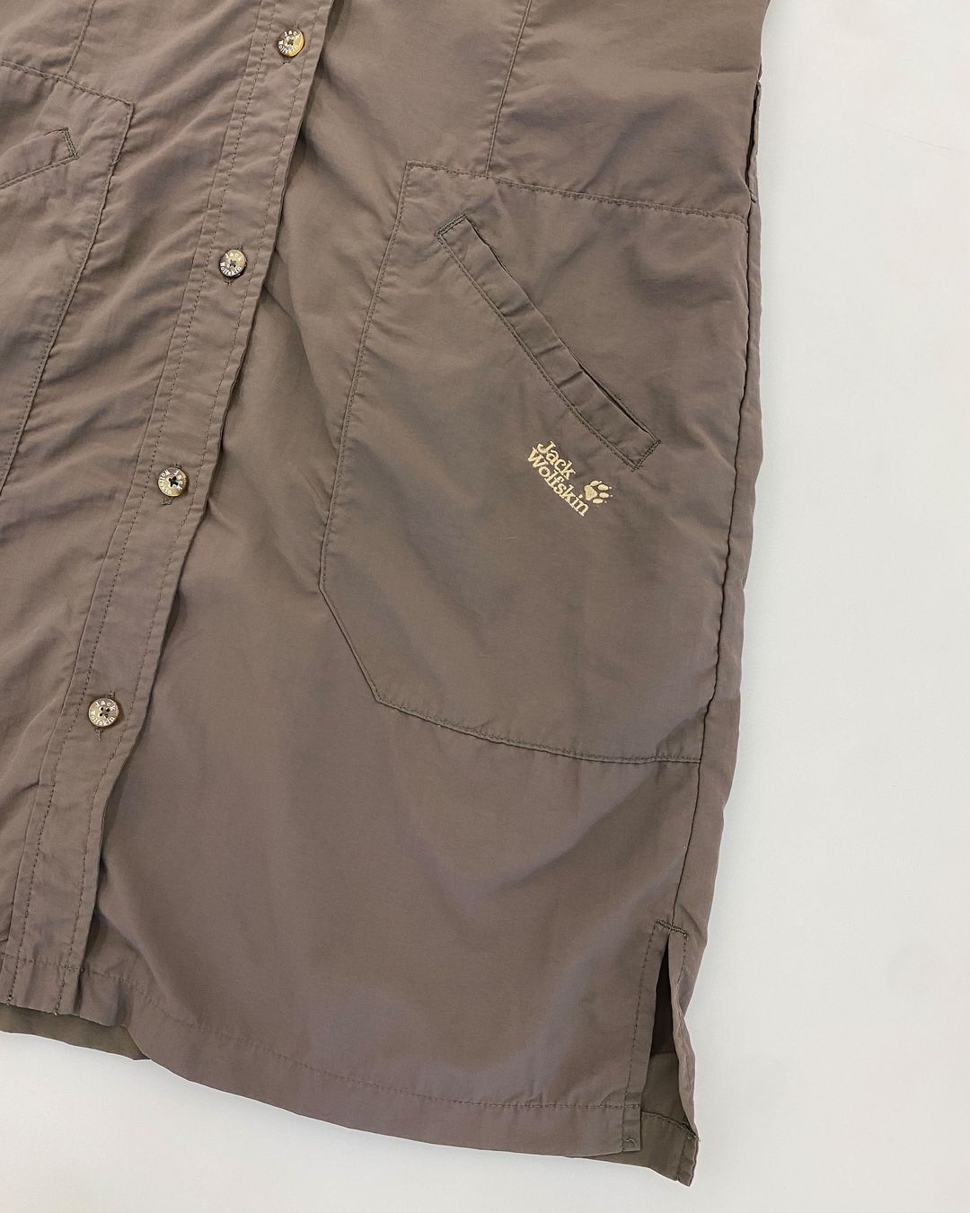 Thumbnail 3b192132-7e76-4d90-aea3-e0ad8d5834a4