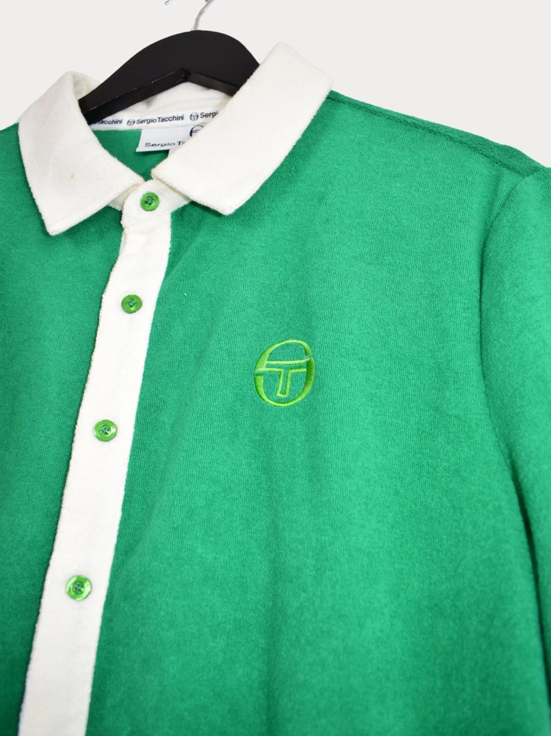 Thumbnail 0e68e1bf-fc34-42a2-90ab-afdc27e81035