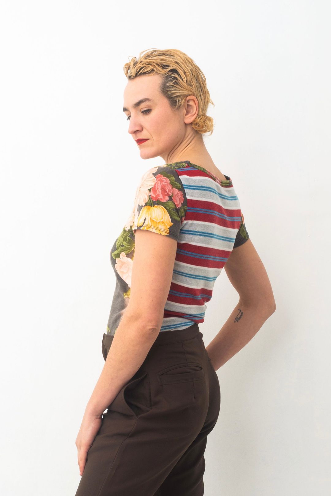 Comme des Garçons AD 2001  flower and striped cotton tee by COMME DES GARÇONS in size S from TOPS category