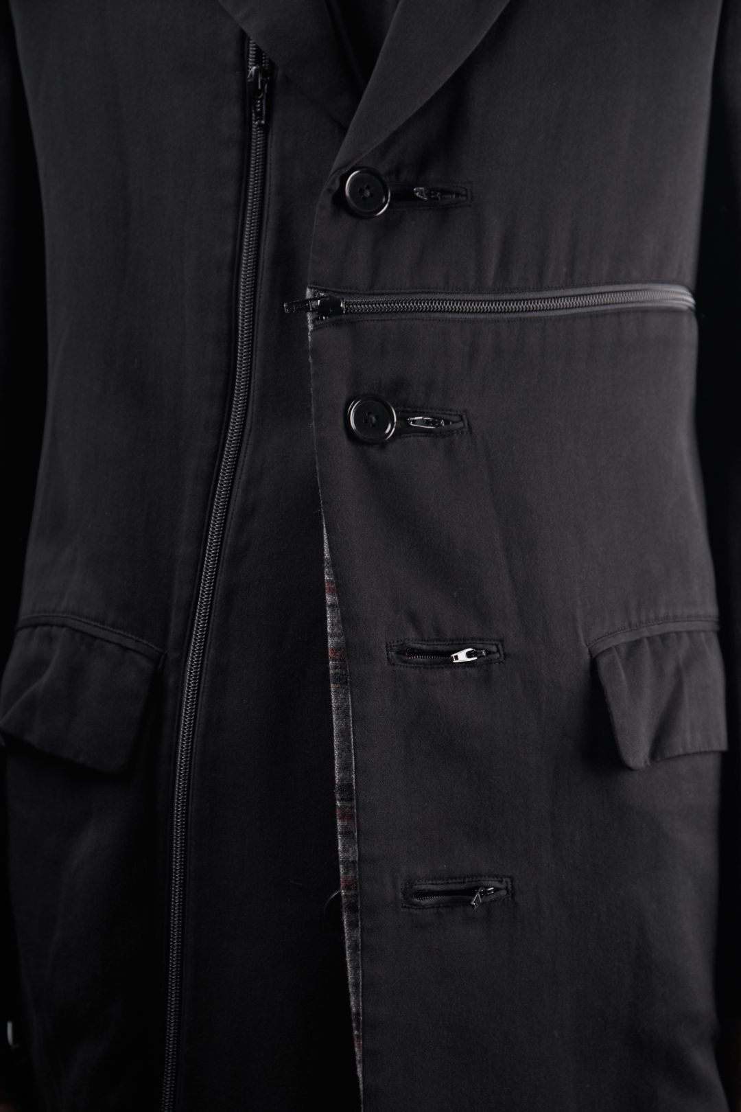 Thumbnail 379d49e0-a46f-401a-ae0c-781ffb9a912e