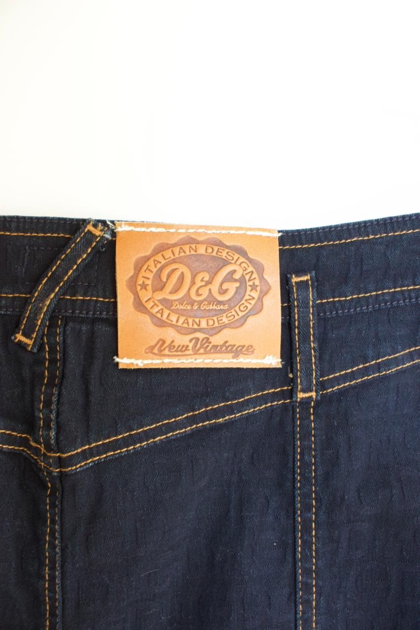 Thumbnail 62af7e38-2128-4901-83a3-9372e1d59f71