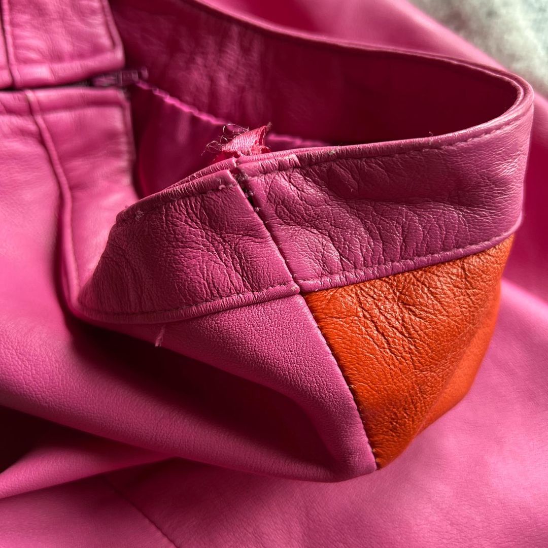 Thumbnail 07ff8445-5b80-4485-957d-dd3c622b79a7