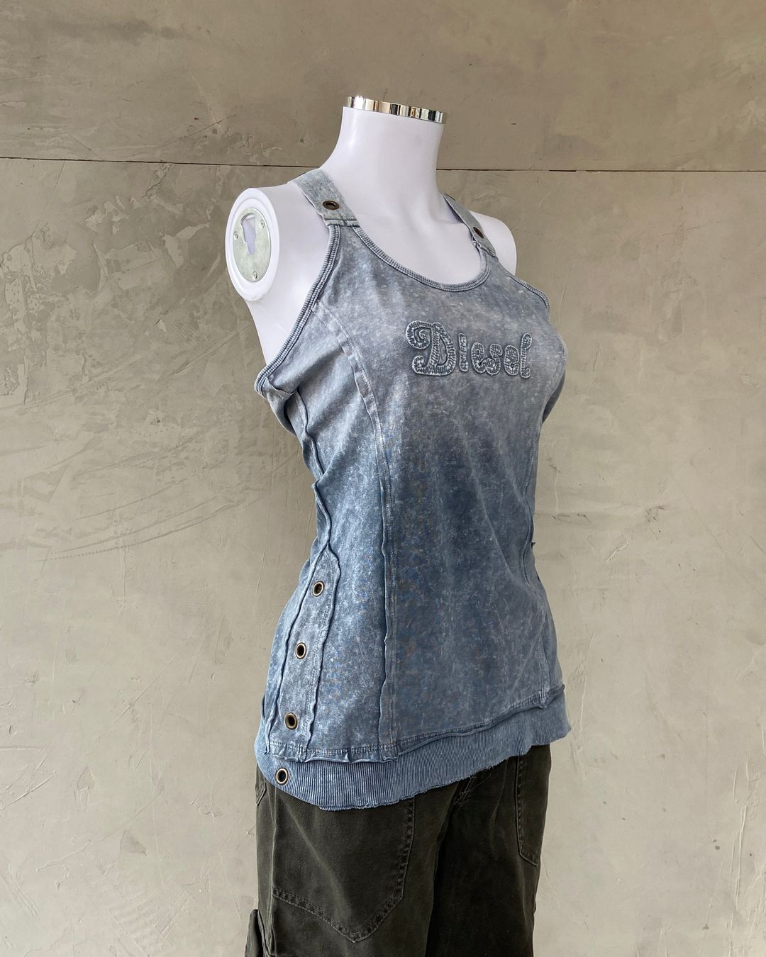 Thumbnail 40c9e7ed-1027-4fc0-a074-fea8ae85116f