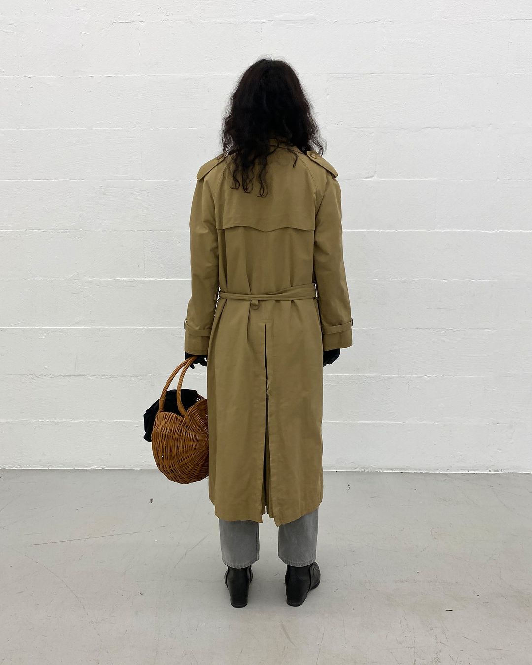 Thumbnail c367fefe-4e82-476f-946f-6ac234c92e4d