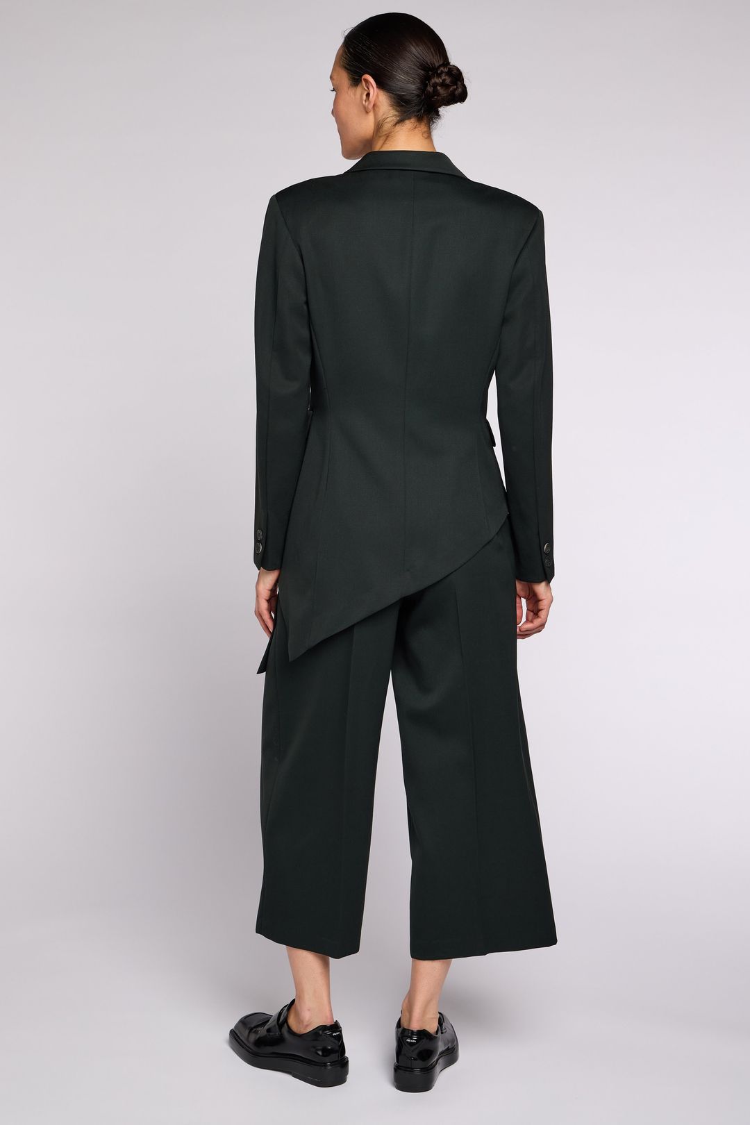 Thumbnail 999042fa-8830-42d2-b409-774e0ef5f633