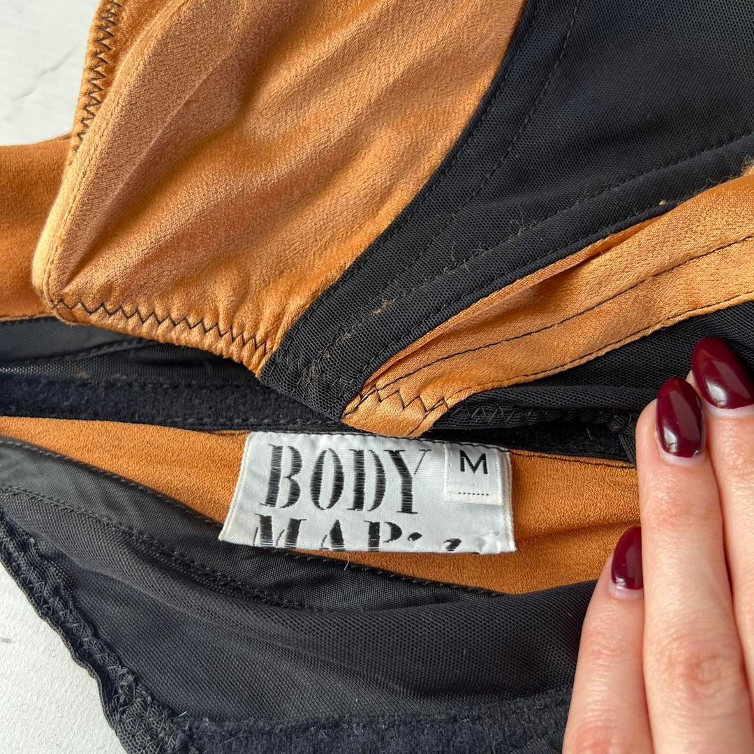 Thumbnail 91323313-adbb-47e0-b8a8-a65b280292f4