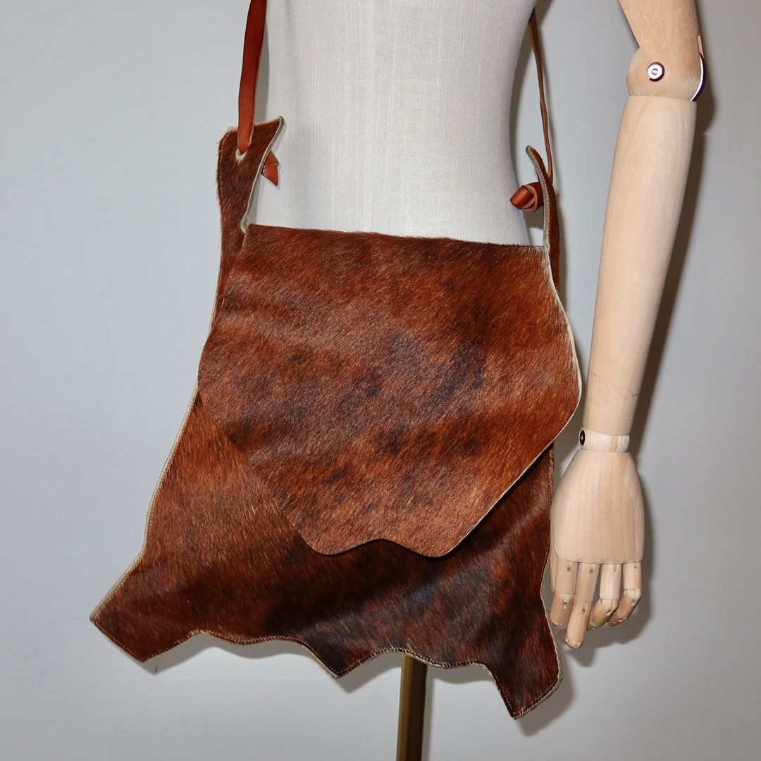 Thumbnail 10b8c3dc-4b28-4856-8c6b-8b8a1d0c23ea