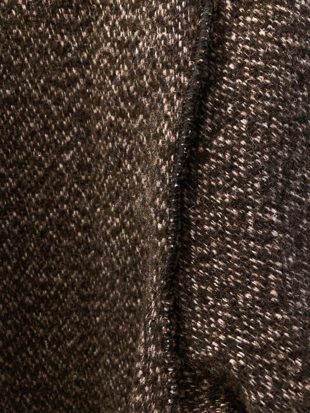 Thumbnail 570b04f8-997d-434e-a633-8213f4d3d600