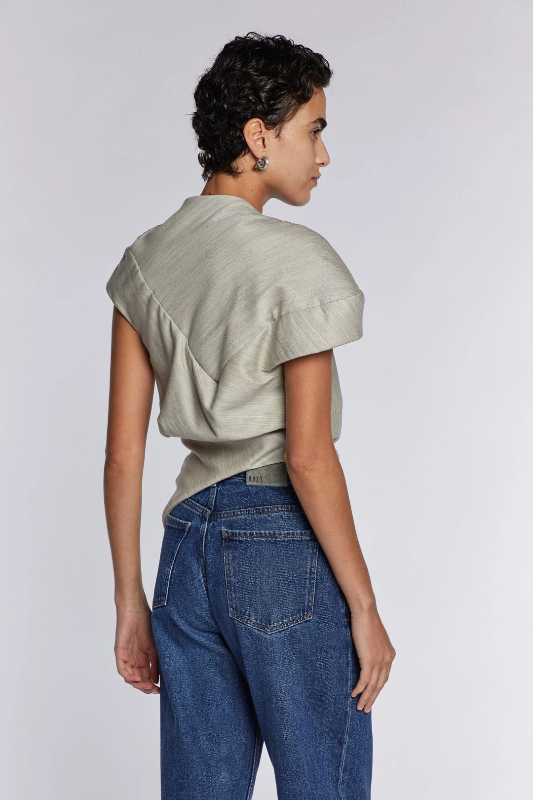 Thumbnail 1cffb0f0-6092-4b4a-aaf6-0314a6d909c1