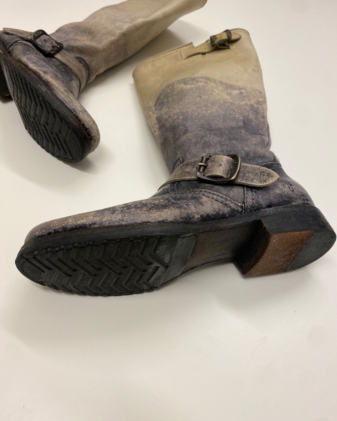 Thumbnail 622daec7-bf04-4083-b2e6-3b258fe27361