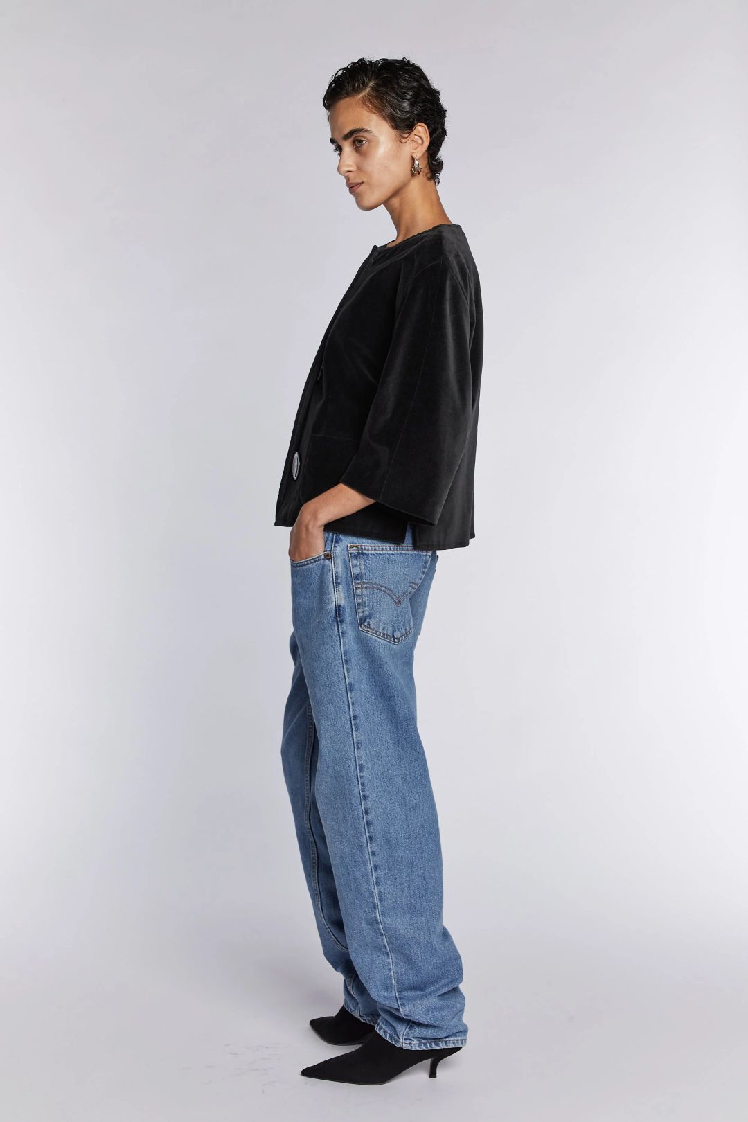 Thumbnail 6155a35d-34cc-4b72-a383-7a009cac3cea