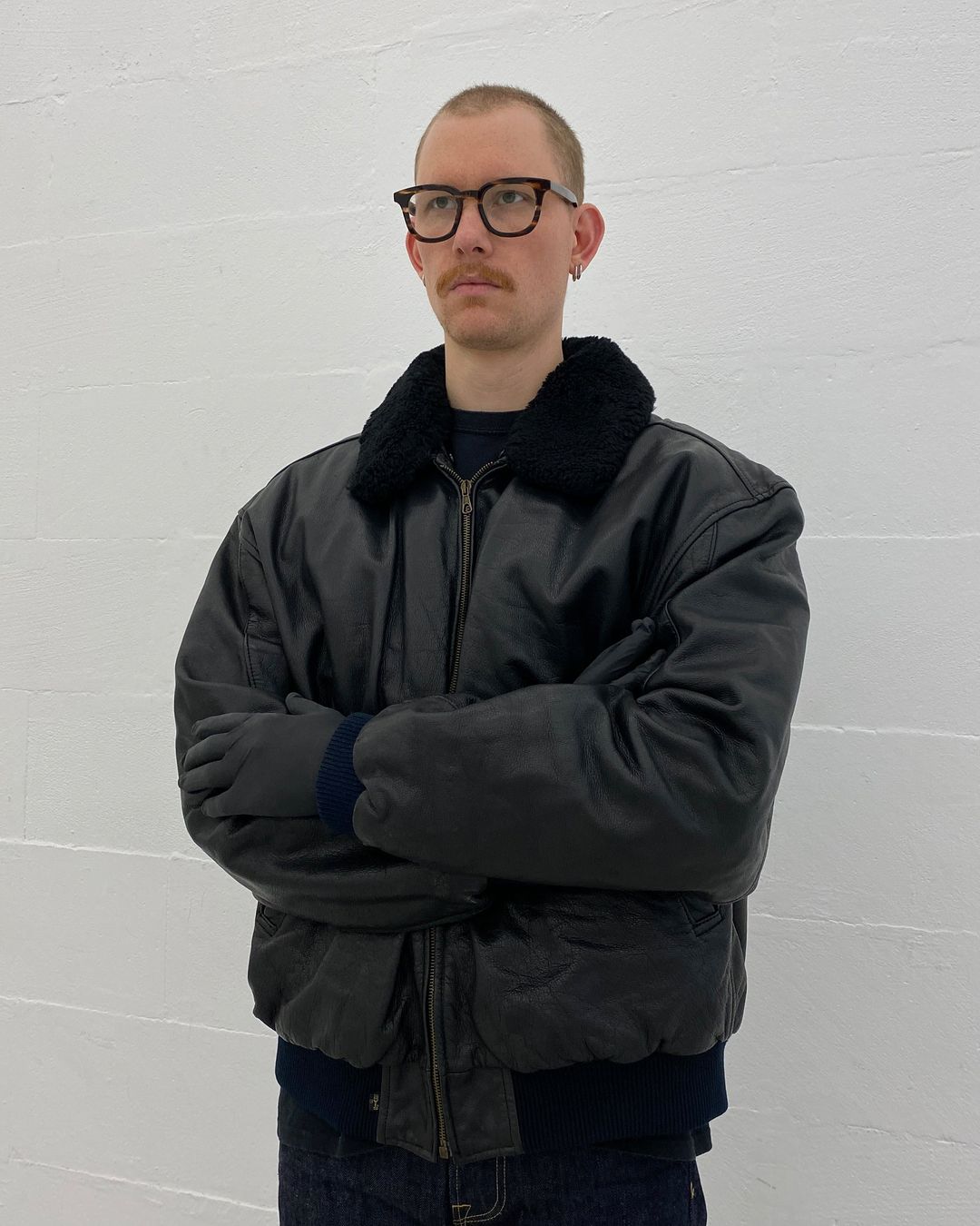 Levis 1980s Sherpa Collar 3in1 Padded Leather Flight Jacket Black by Levis in size XL from COATS & JACKETS category