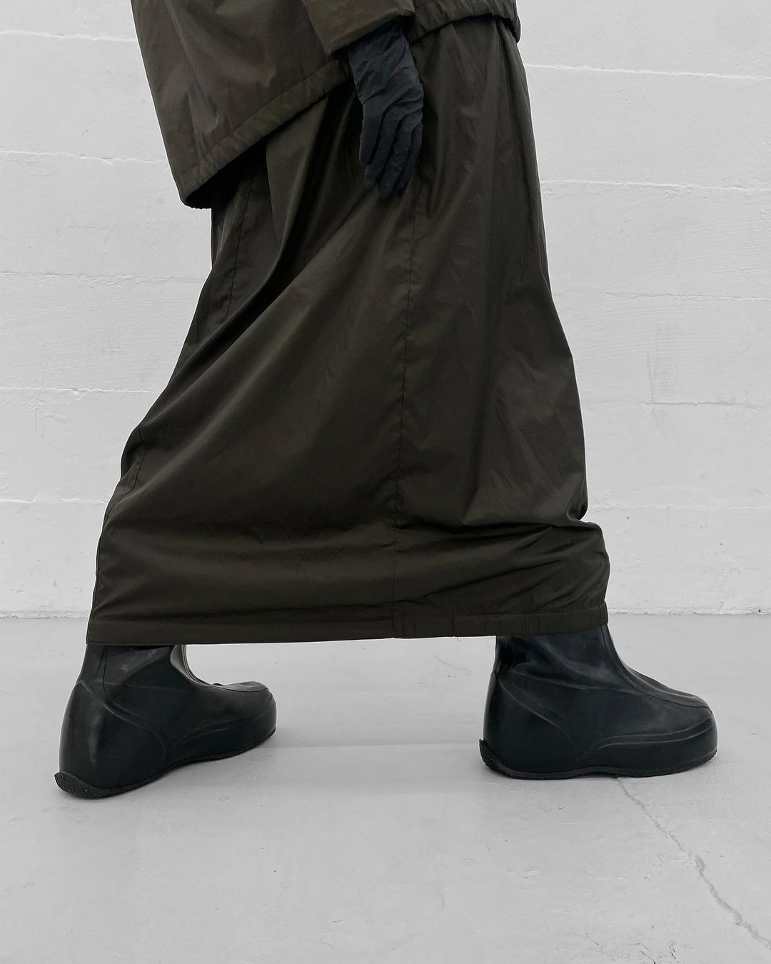 Vintage 1980s Riri Zip Military Waterproof Overshoes Boots Black by Vintage in size EU 43 from SHOES category