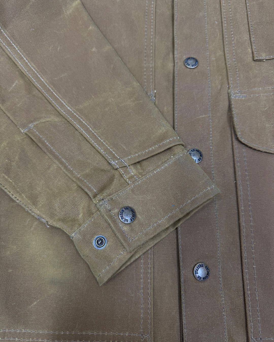 Thumbnail e563aa99-b5b2-4e49-9e2b-70349b7b198a