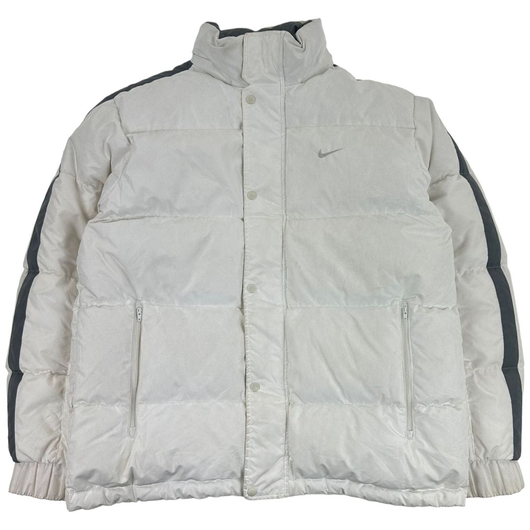 Vintage Nike Puffer Jacket Size L by NIKE in size L from COATS & JACKETS category